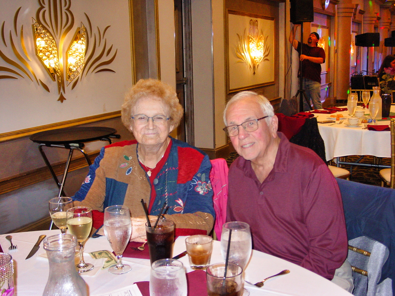 ./Gallery/2025 Legends Live Dinner Show/DSC00542.jpg